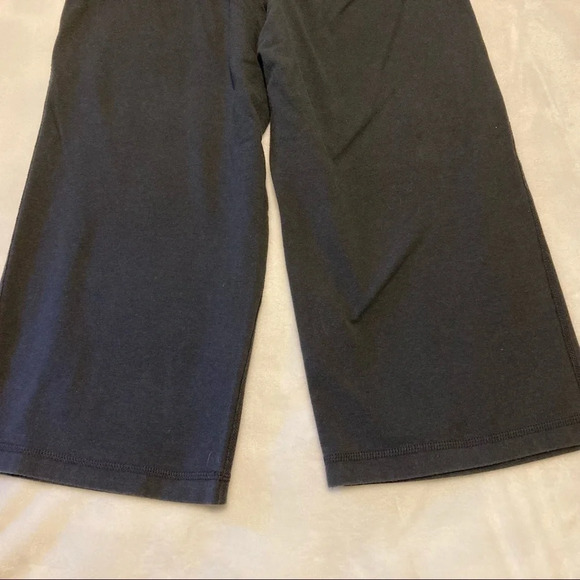 Old Navy Go Out Get Active Capri XS - Picture 11 of 11